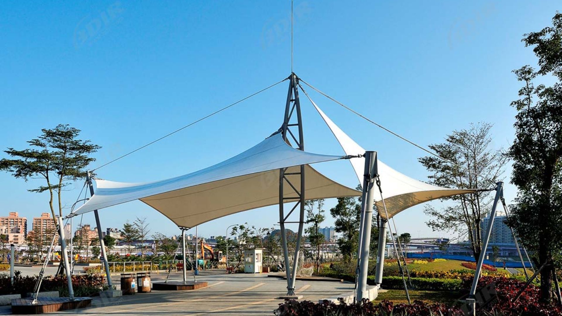 What Makes Tensile Fabric Structures in UAE Environmentally Friendly